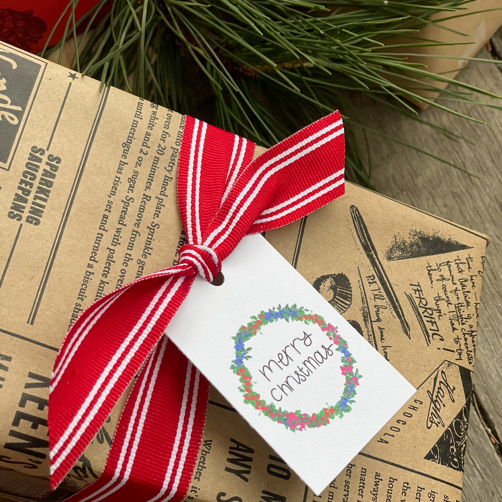 A Very Berry Christmas Soy Wax Candle — MAC + PAT | Calla Collective